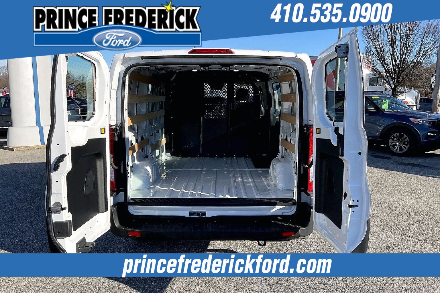 Used 2024 Ford Transit 250 Low Roof w/ Exterior Upgrade Package image 29