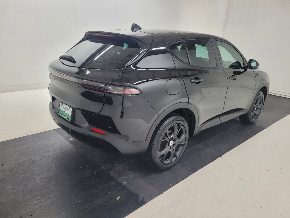 Used 2023 Dodge Hornet GT w/ GT Blacktop Package AWD/4WD image 9