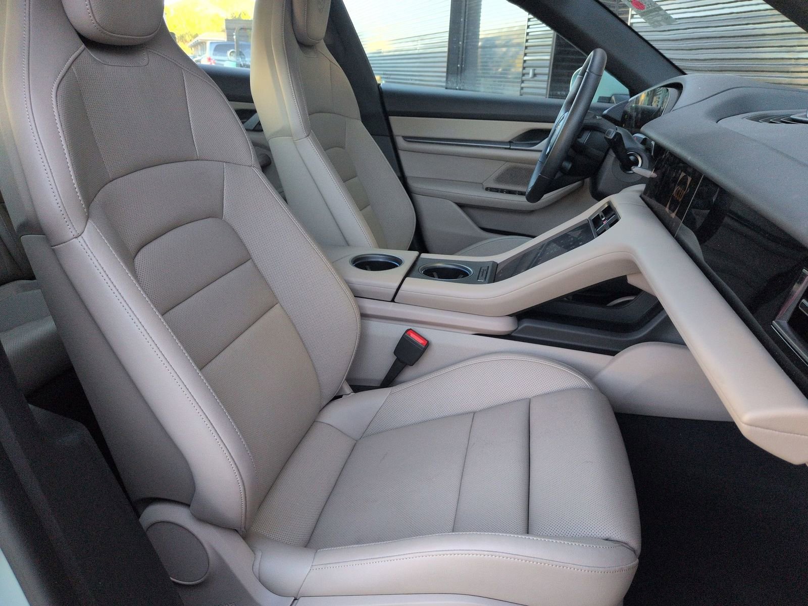 Certified 2025 Porsche Taycan 4 Cross Turismo image 26