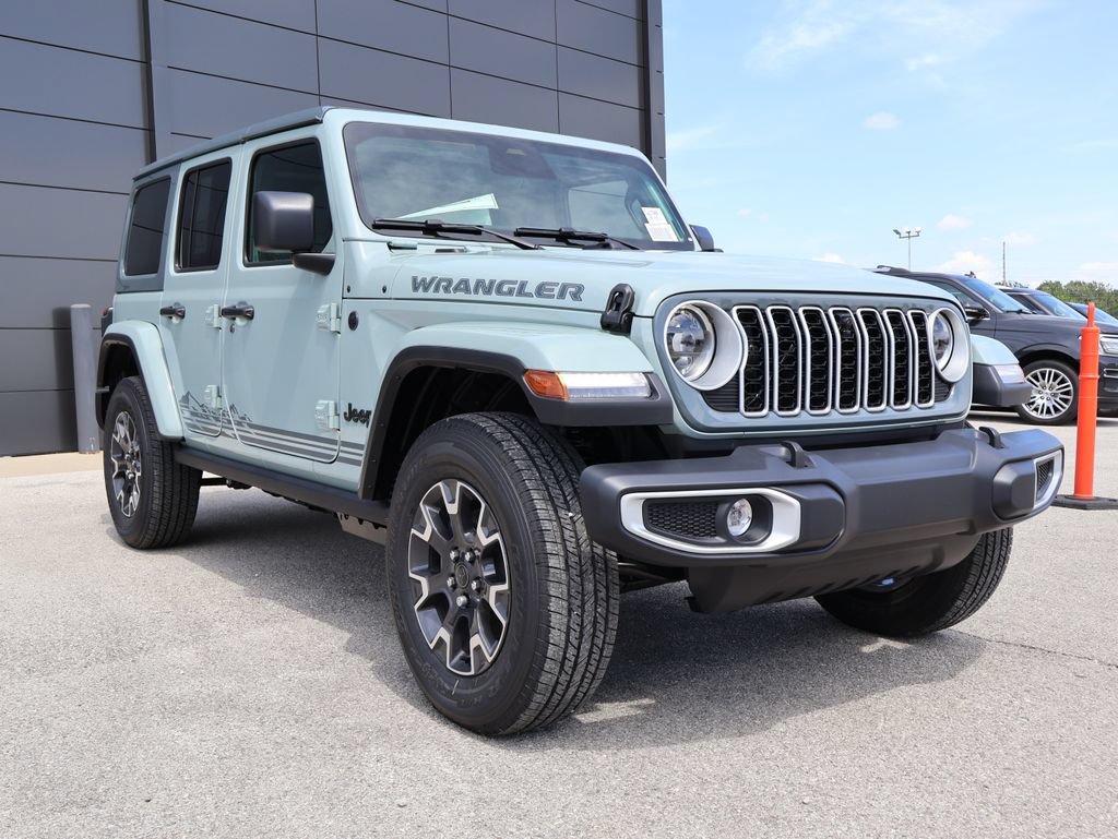 New 2026 Jeep Wrangler Unlimited Sahara w/ Rockslide Package AWD/4WD image 6
