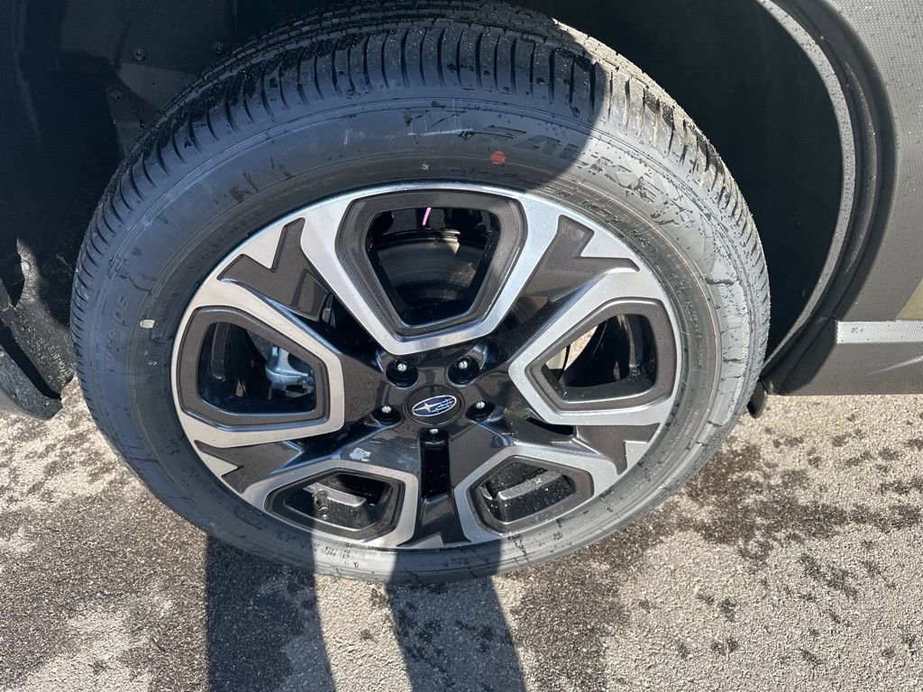 New 2026 Subaru Ascent Limited AWD/4WD image 32