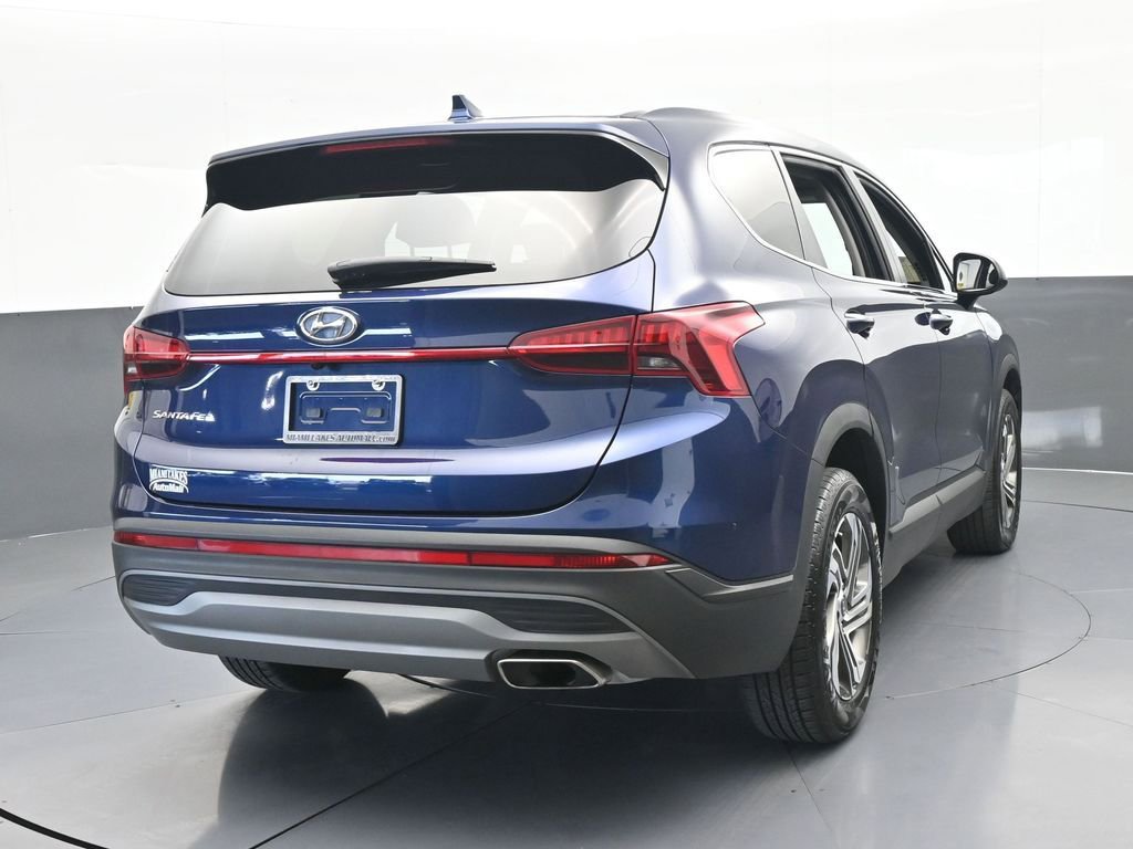 Used 2023 Hyundai Santa Fe SE image 5