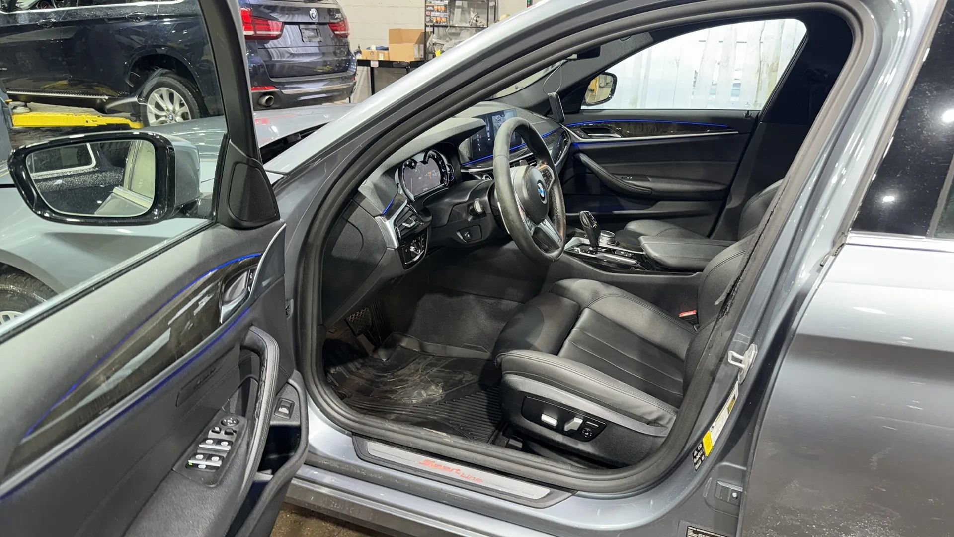 Used 2018 BMW 530i xDrive image 23