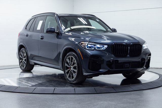 Certified 2022 BMW X5 M50i w/ Executive Package image 4