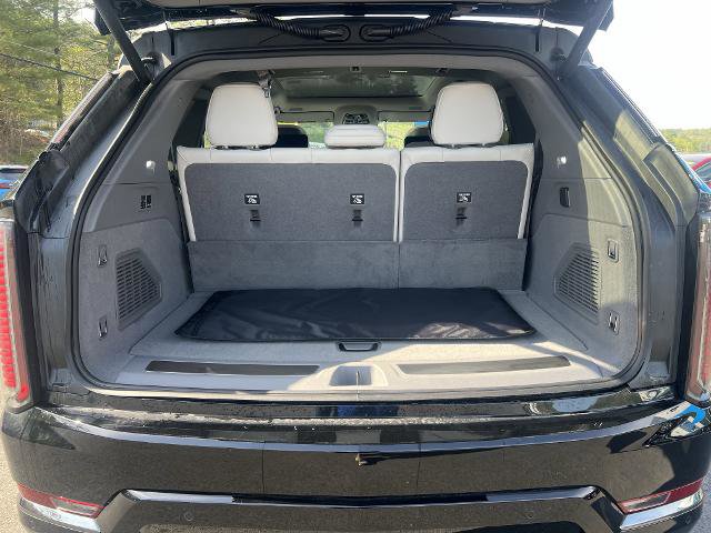 New 2025 Cadillac Escalade IQ Sport 1 w/ Smart Trailering package AWD/4WD image 4