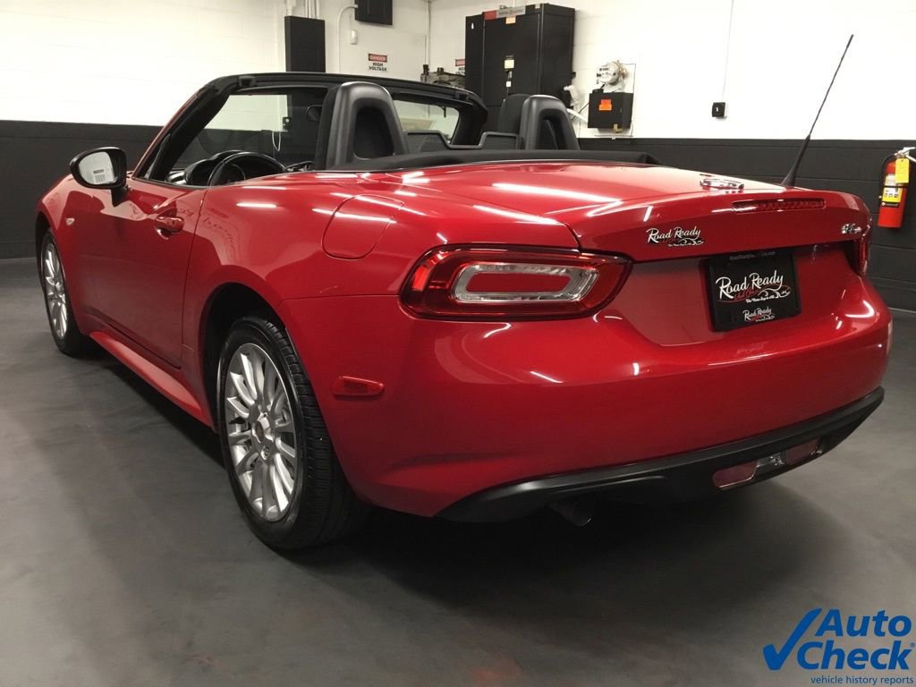 Used 2018 FIAT 124 Spider Classica w/ Technology Group image 8