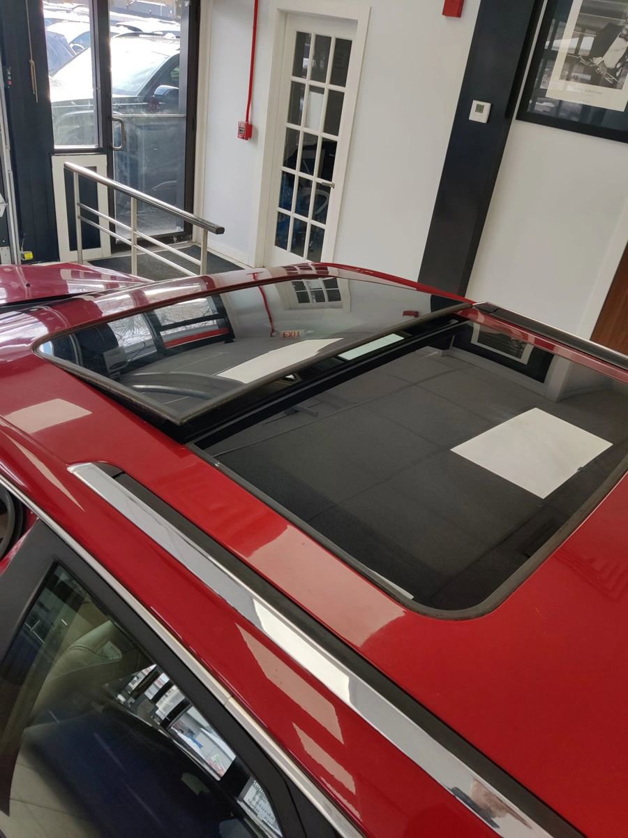 Used 2012 Cadillac CTS Luxury image 12