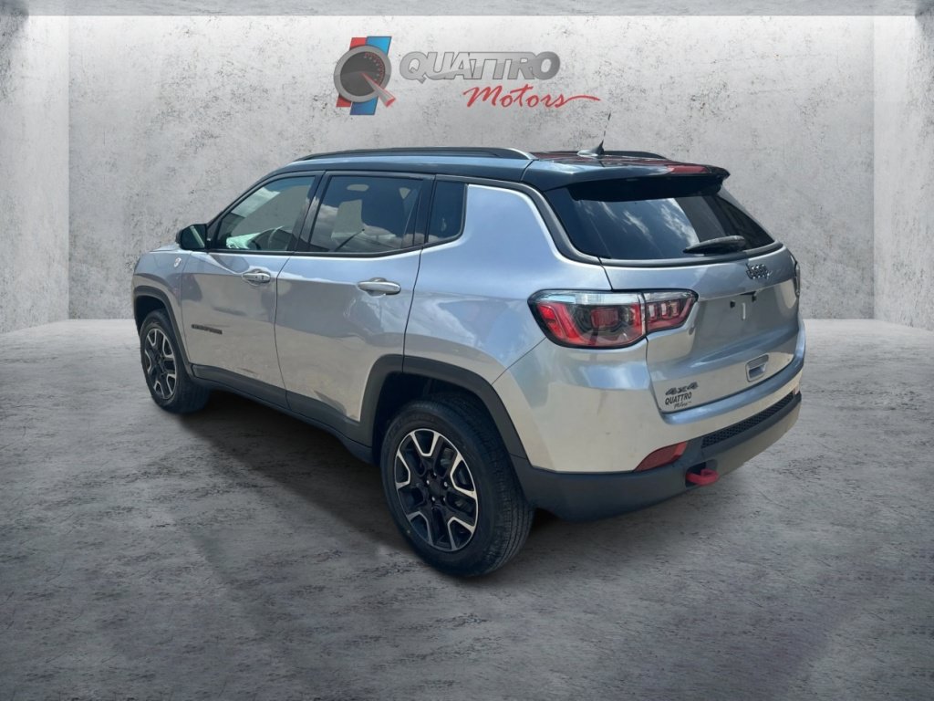 Used 2019 Jeep Compass Trailhawk AWD/4WD image 3
