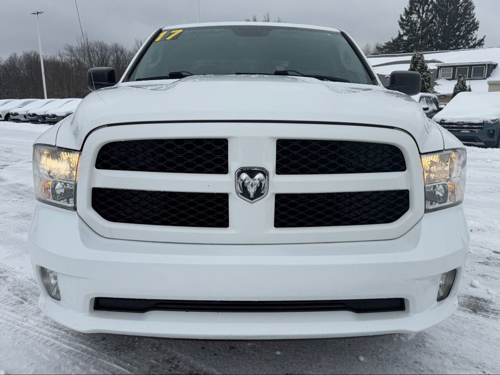 Used 2017 RAM 1500 Express w/ Express Value Package image 10