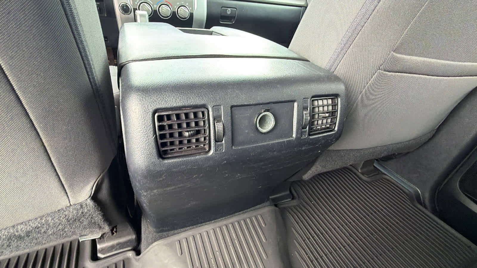 Used 2019 Toyota Tundra SR5 w/ TRD Off Road Package image 25