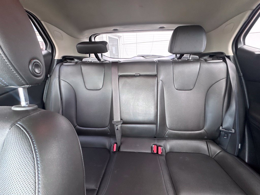 Used 2025 Buick Encore GX Sport Touring w/ Comfort Package FWD image 32