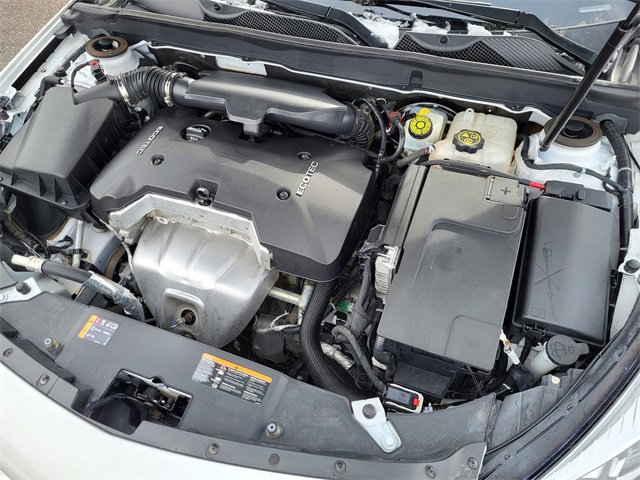 Used 2016 Chevrolet Malibu LTZ image 22