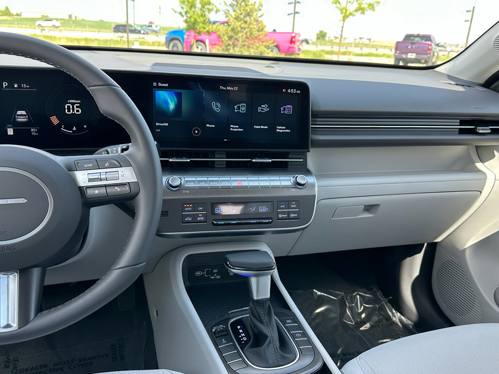 Used 2025 Hyundai Kona SEL image 19