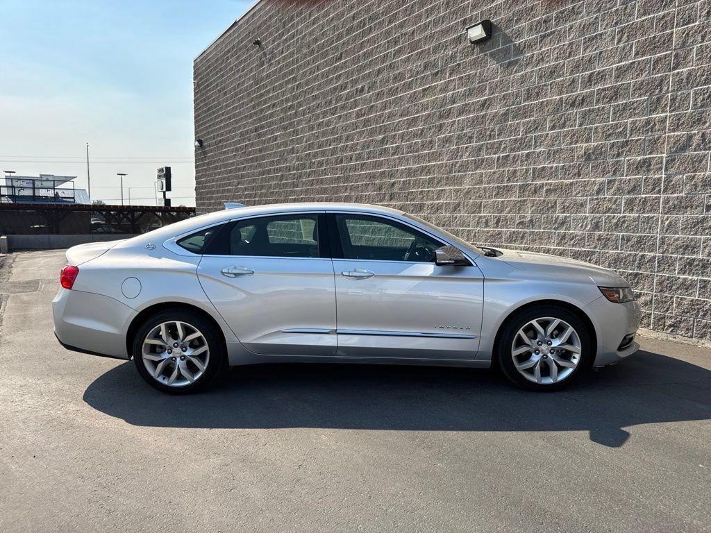 Used 2017 Chevrolet Impala Premier FWD image 4