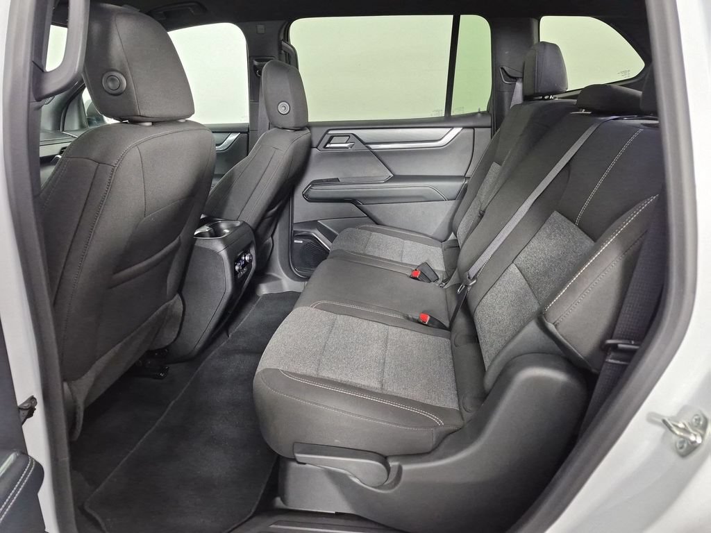 Used 2025 GMC Acadia Elevation FWD image 30