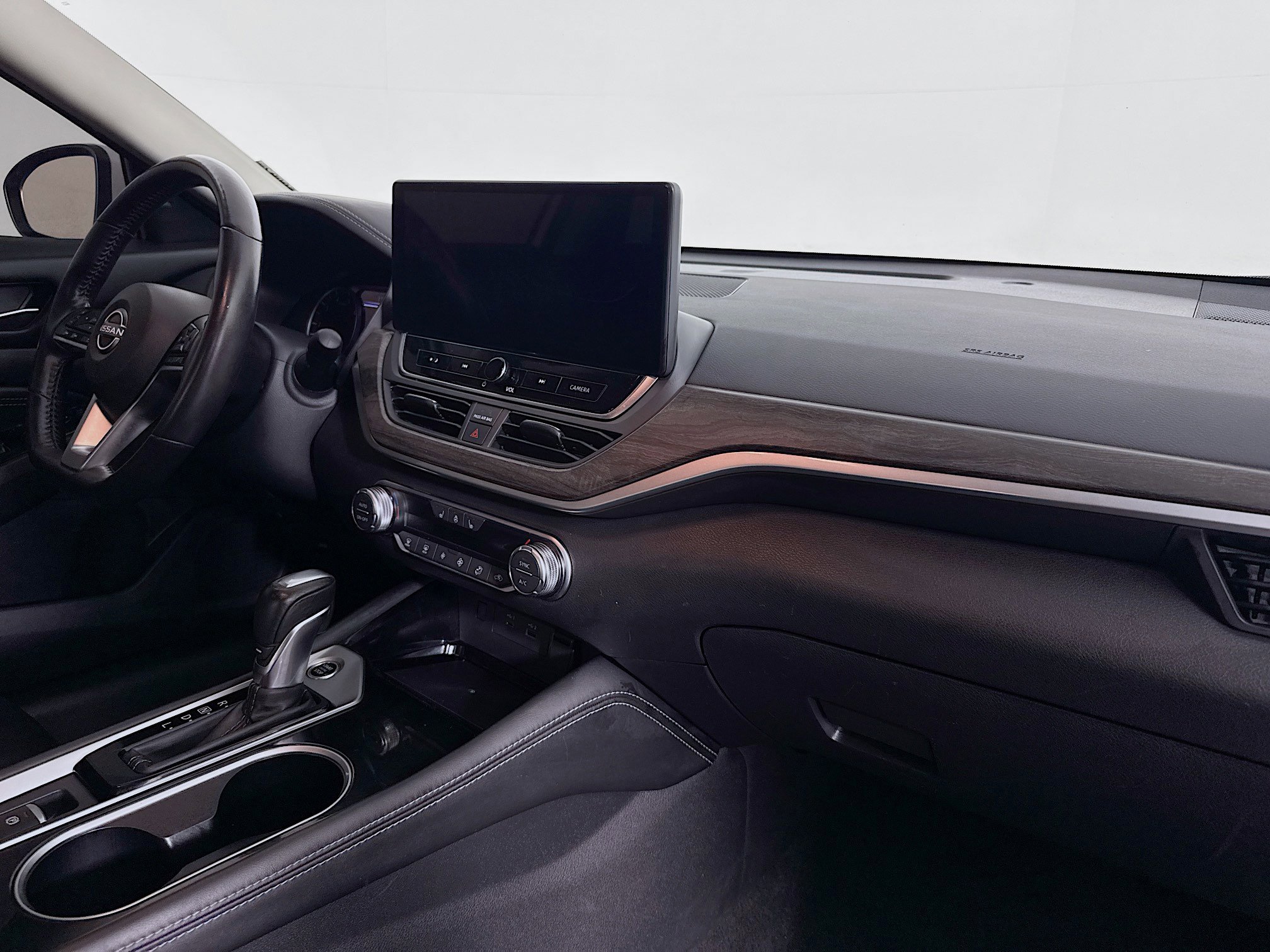 Used 2023 Nissan Altima 2.5 SL AWD/4WD image 29