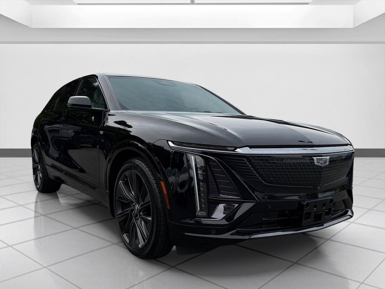 Used 2024 Cadillac Lyriq Sport RWD image 7