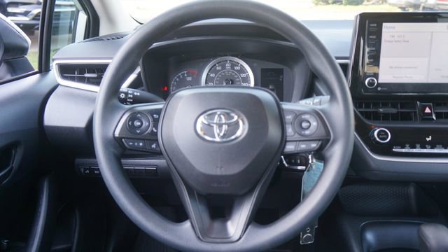 Used 2022 Toyota Corolla LE FWD image 12