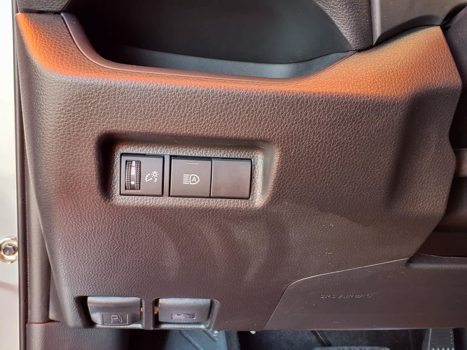 Used 2024 Toyota RAV4 LE FWD image 17