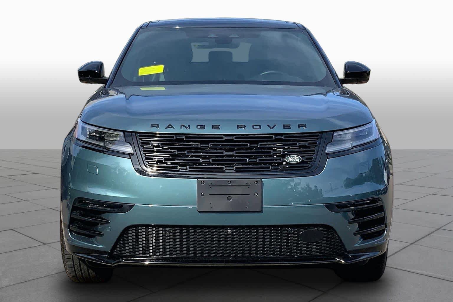 Used 2026 Land Rover Range Rover Velar Dynamic SE AWD/4WD image 4