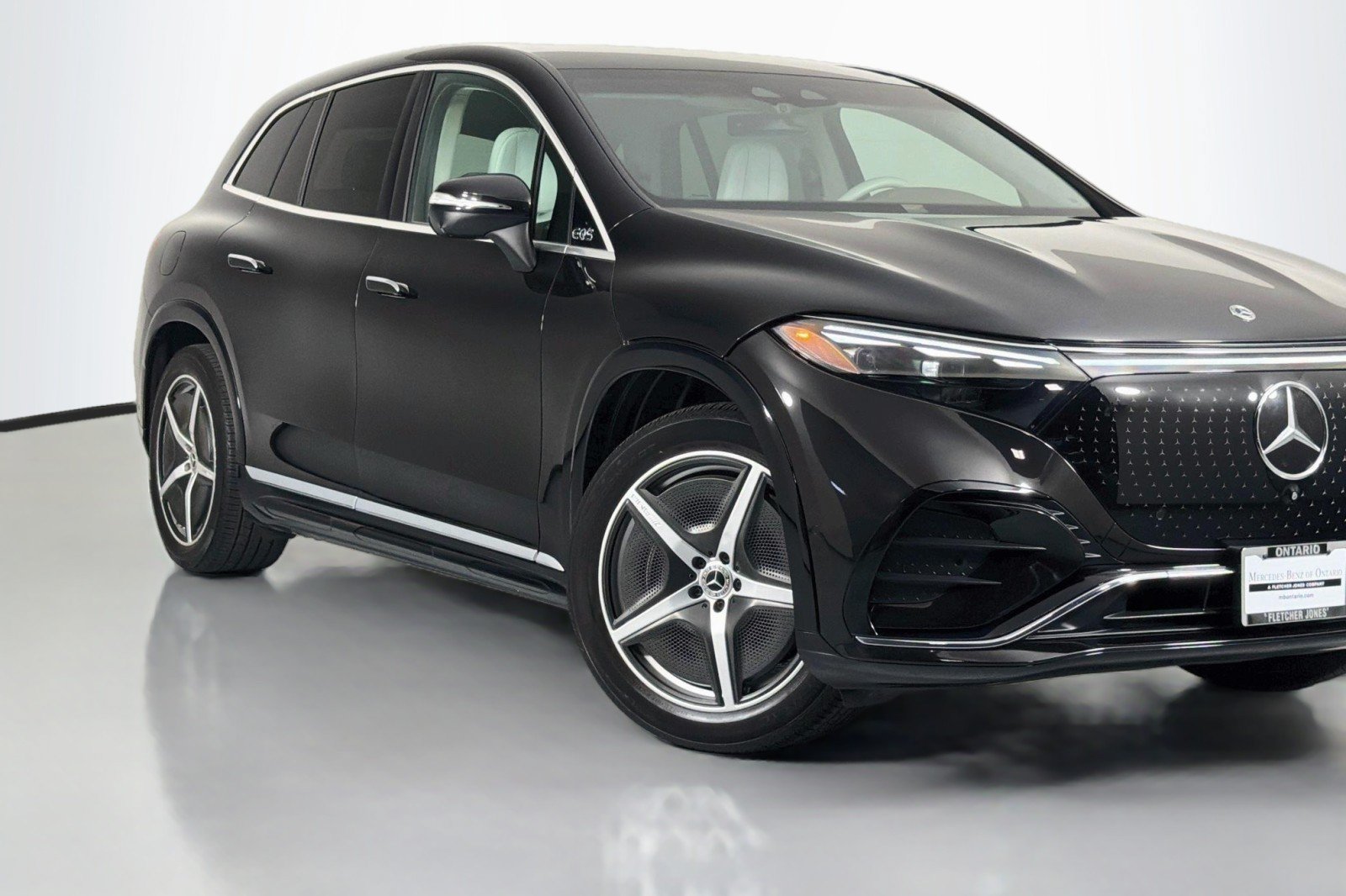 Certified 2023 Mercedes-Benz EQS 580 4MATIC SUV image 13