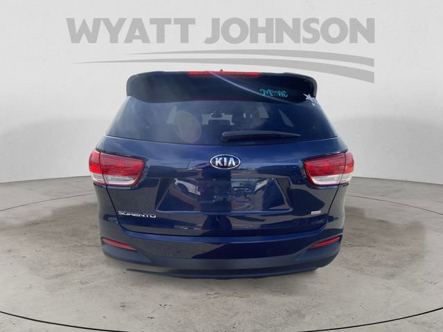 Used 2018 Kia Sorento FWD image 8
