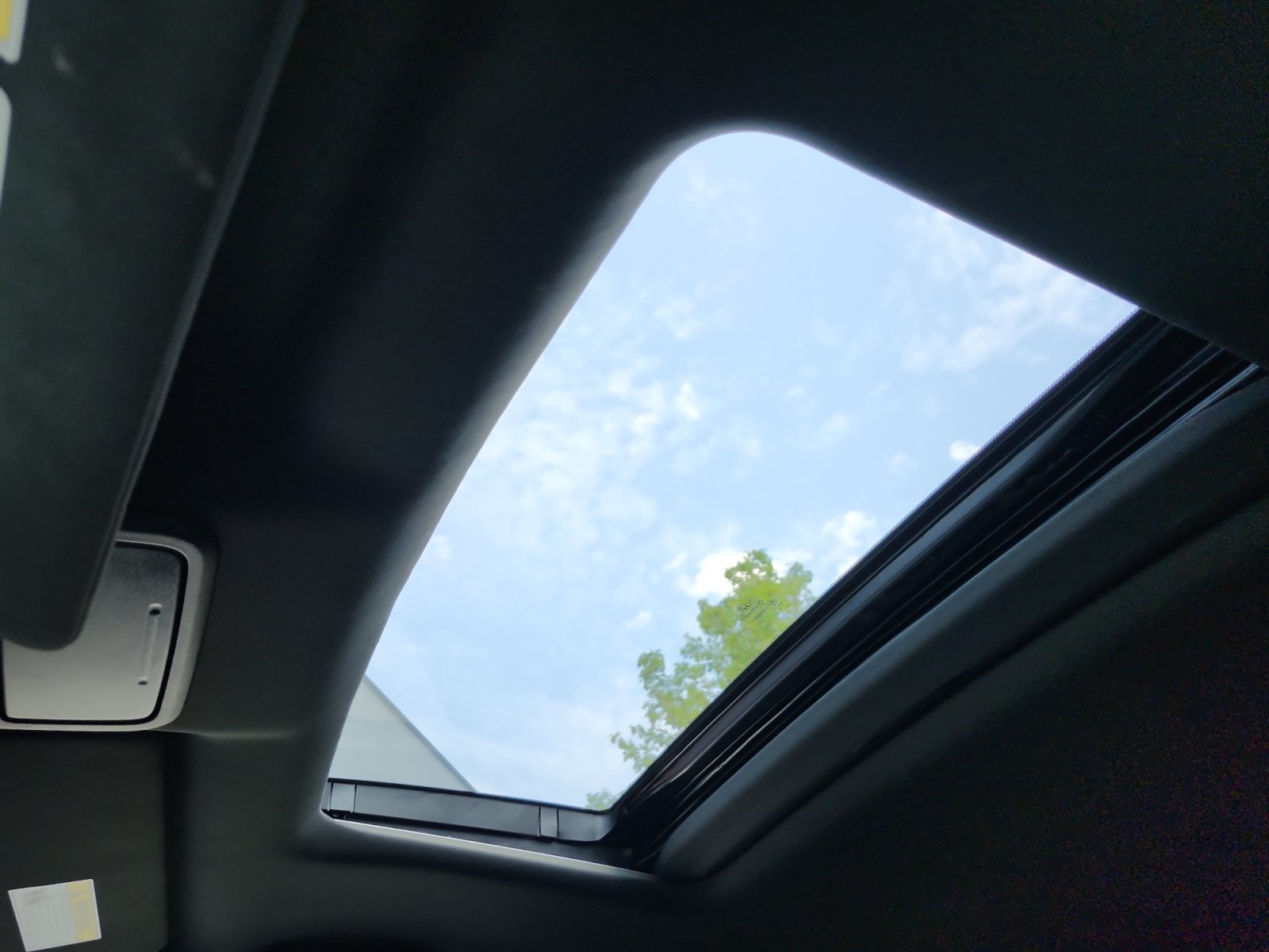 Used 2019 Honda Ridgeline Black Edition image 2