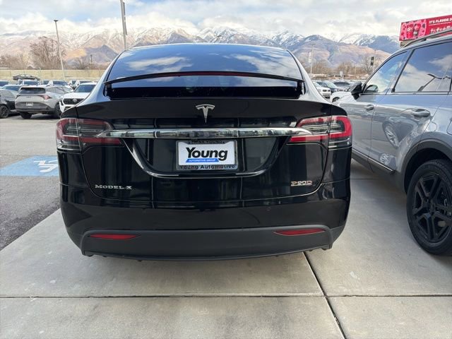 Used 2016 Tesla Model X P90D image 6