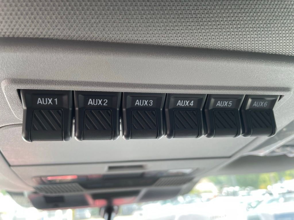 New 2025 Ford F450 XL w/ XL Chrome Package image 14