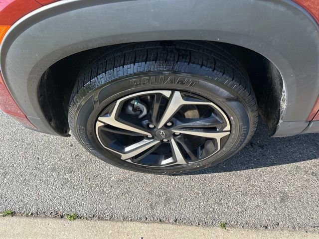 Used 2022 Chevrolet TrailBlazer RS w/ Sun and Liftgate Package AWD/4WD image 47