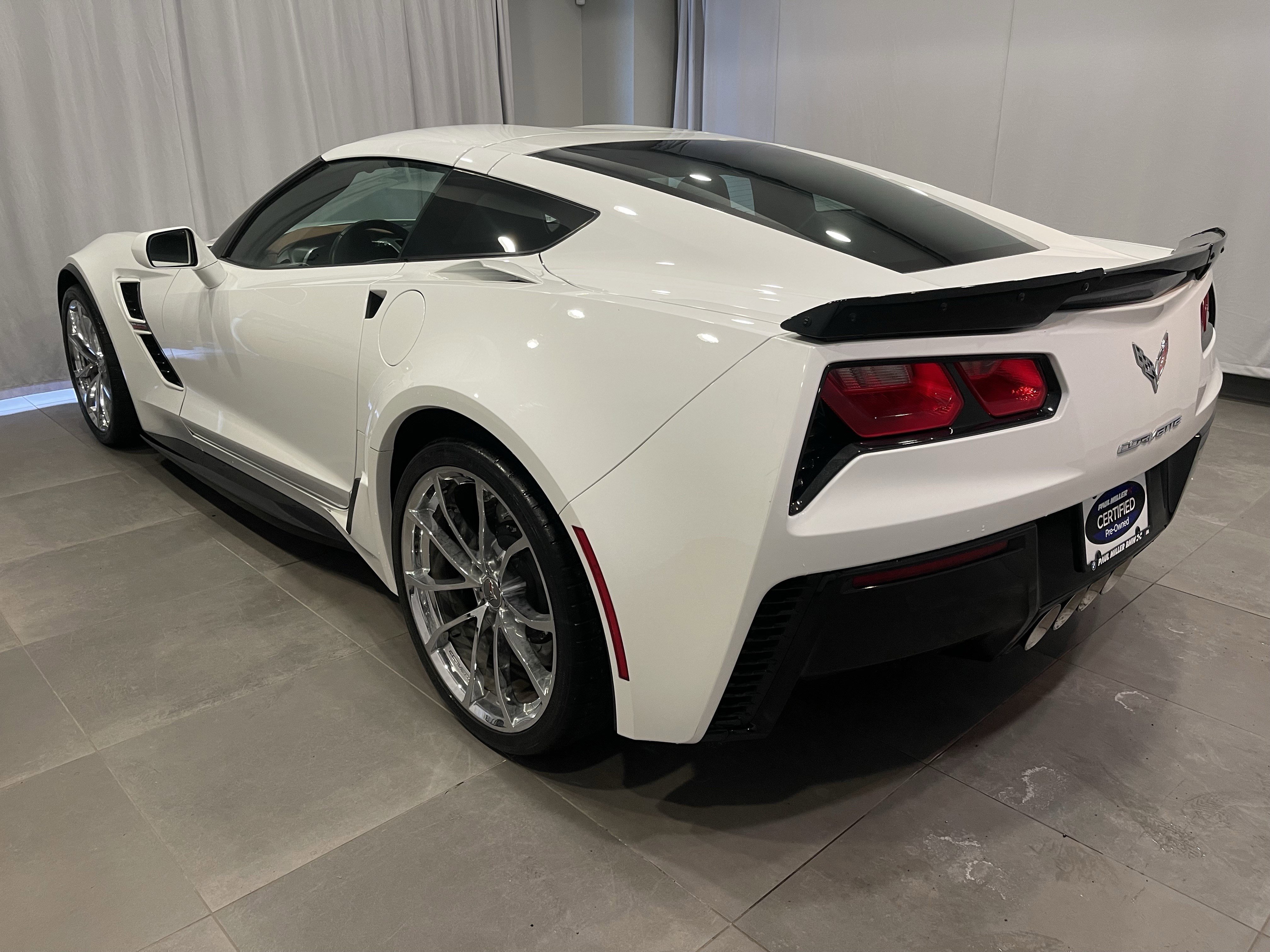 Used 2018 Chevrolet Corvette Grand Sport image 4