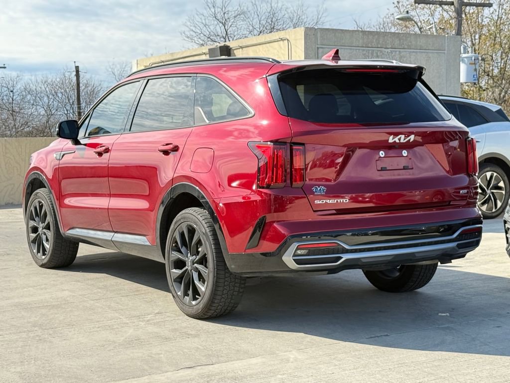 Used 2023 Kia Sorento SX image 7