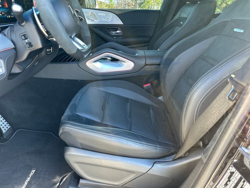 Certified 2025 Mercedes-Benz GLS 63 AMG 4MATIC image 21