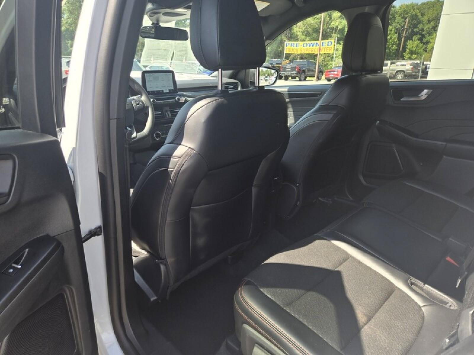Used 2026 Ford Escape ST-Line AWD/4WD image 22