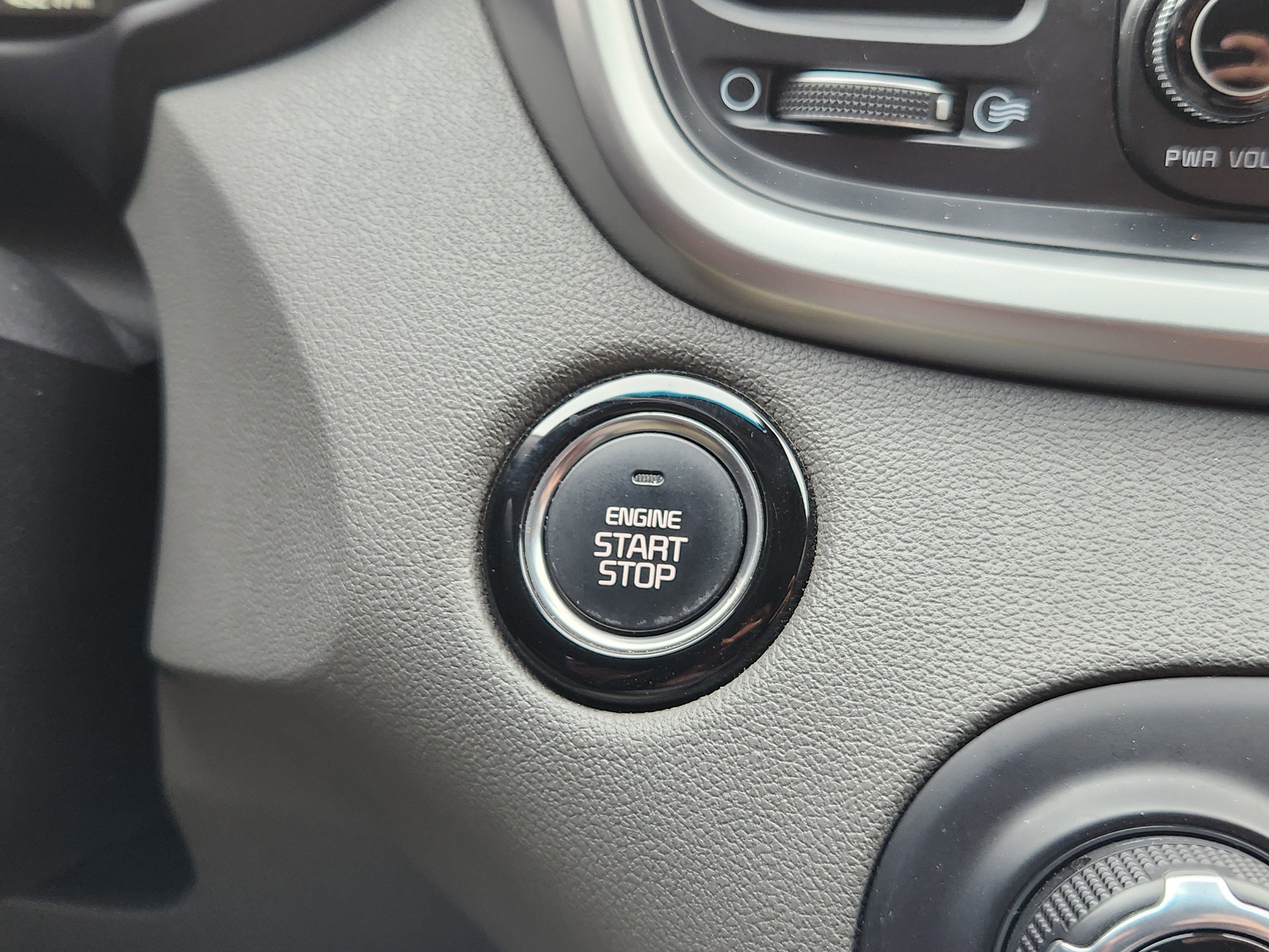 Used 2020 Kia Sorento SX image 34