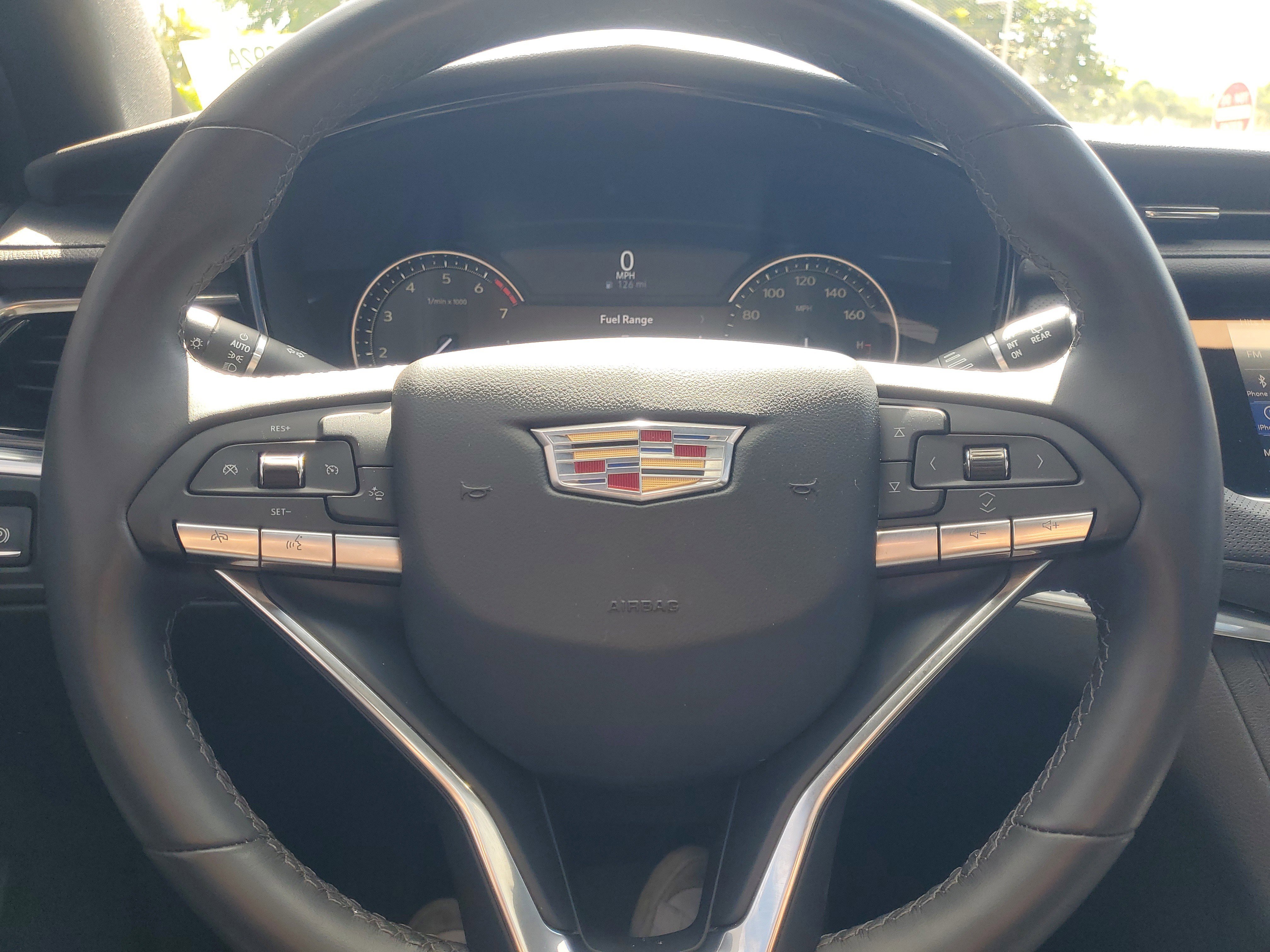 Used 2023 Cadillac XT6 Luxury FWD image 21