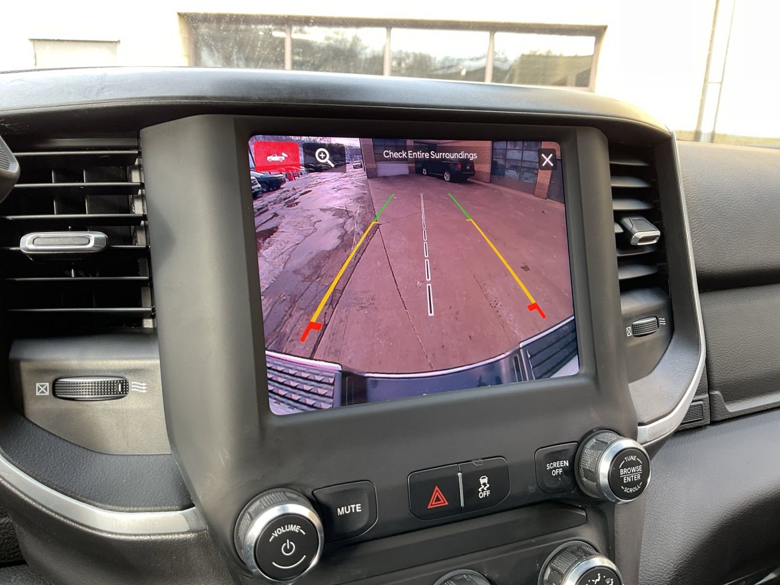 Used 2023 RAM 2500 Big Horn w/ Level 1 Equipment Group image 23