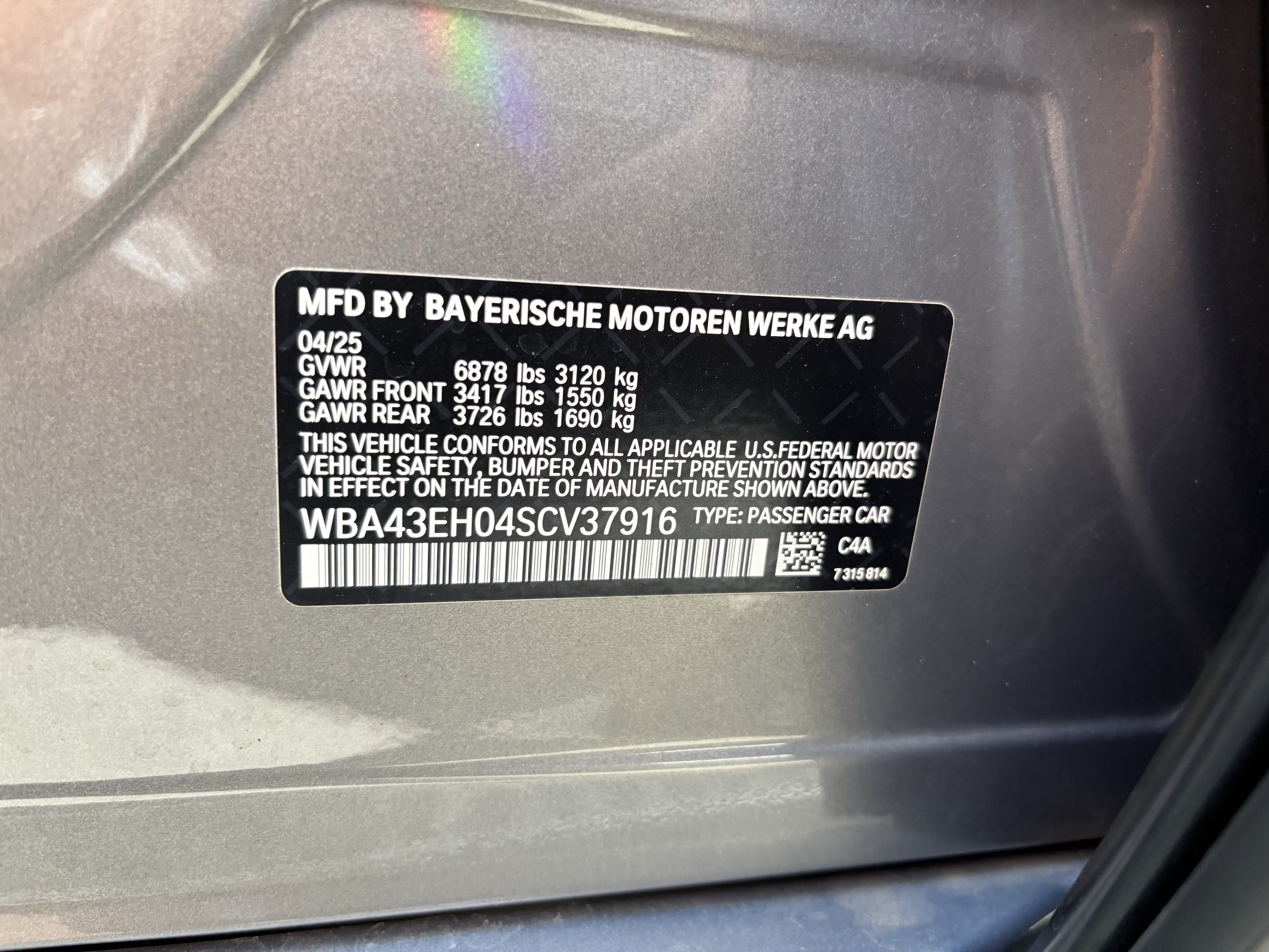 Certified 2025 BMW 750e xDrive w/ Executive Package AWD/4WD image 38