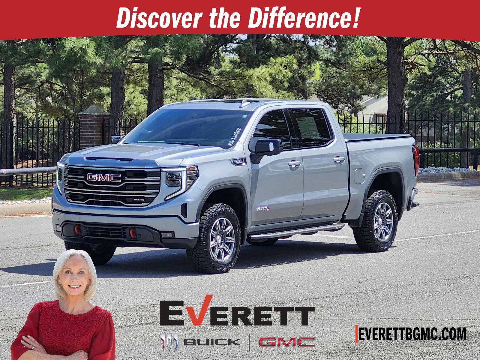 Used 2024 GMC Sierra 1500 AT4 w/ Technology Package image 1