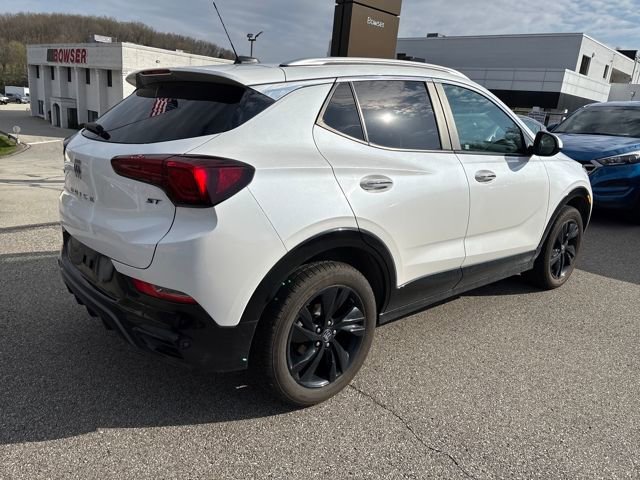 Used 2024 Buick Encore GX Sport Touring image 5