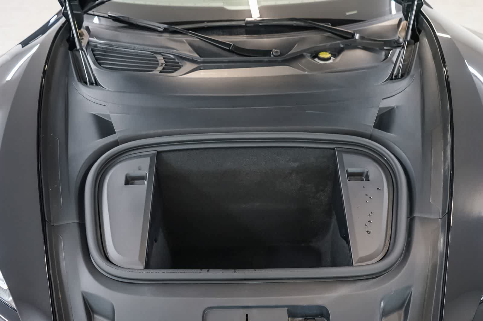 New 2026 Porsche Taycan 4S AWD/4WD image 31