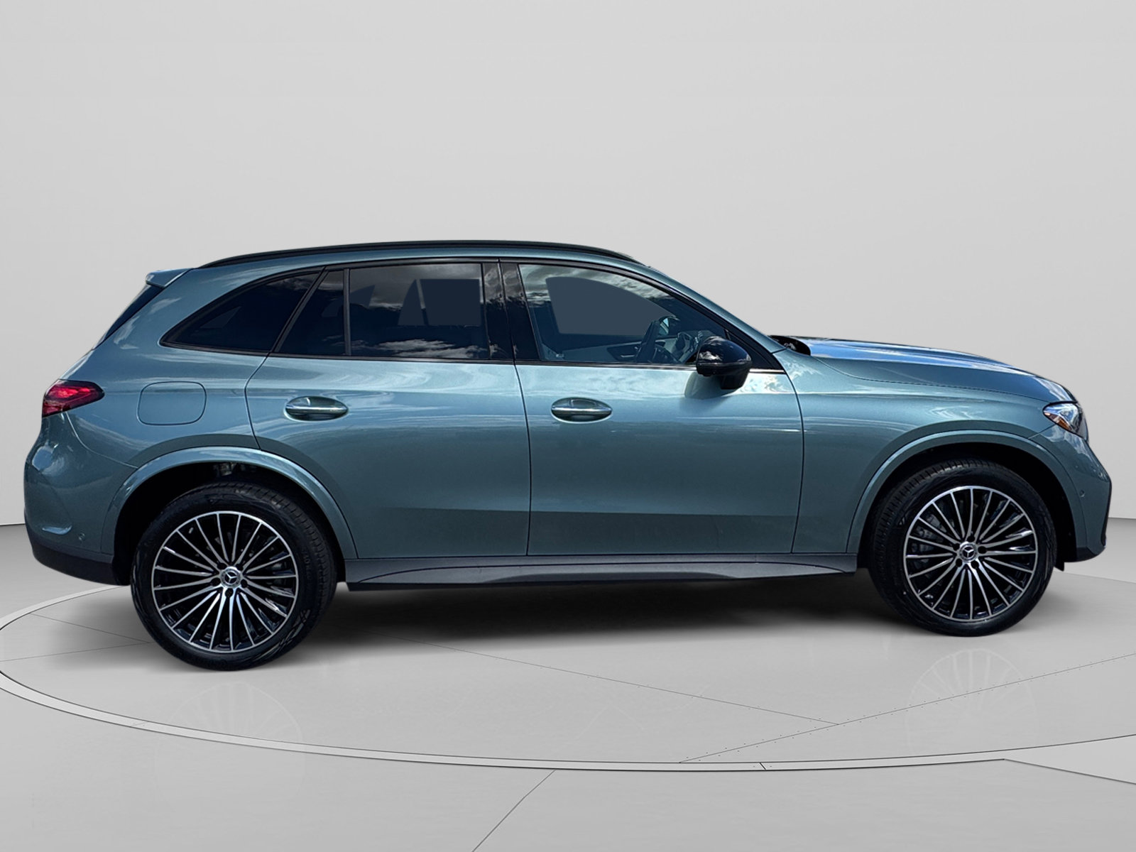 Used 2026 Mercedes-Benz GLC 300 4MATIC image 6