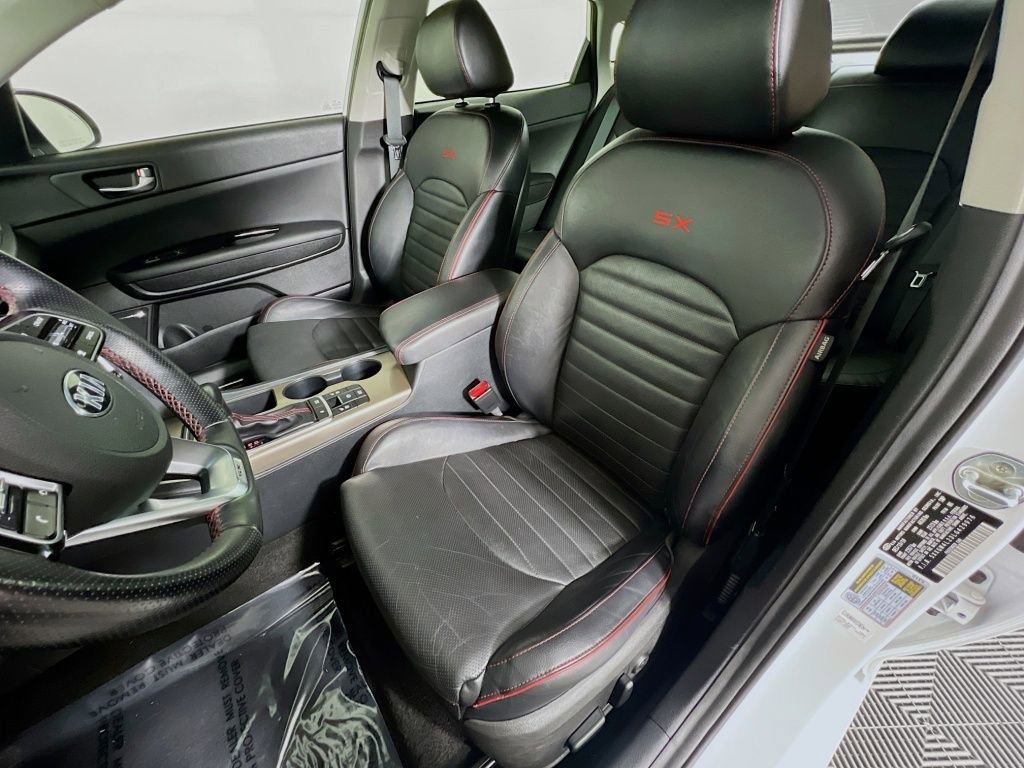 Used 2020 Kia Optima SX image 22