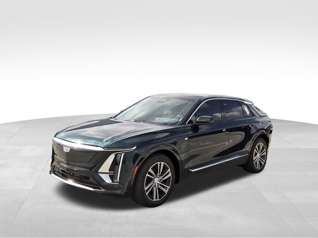 New 2026 Cadillac Lyriq Luxury RWD image 2