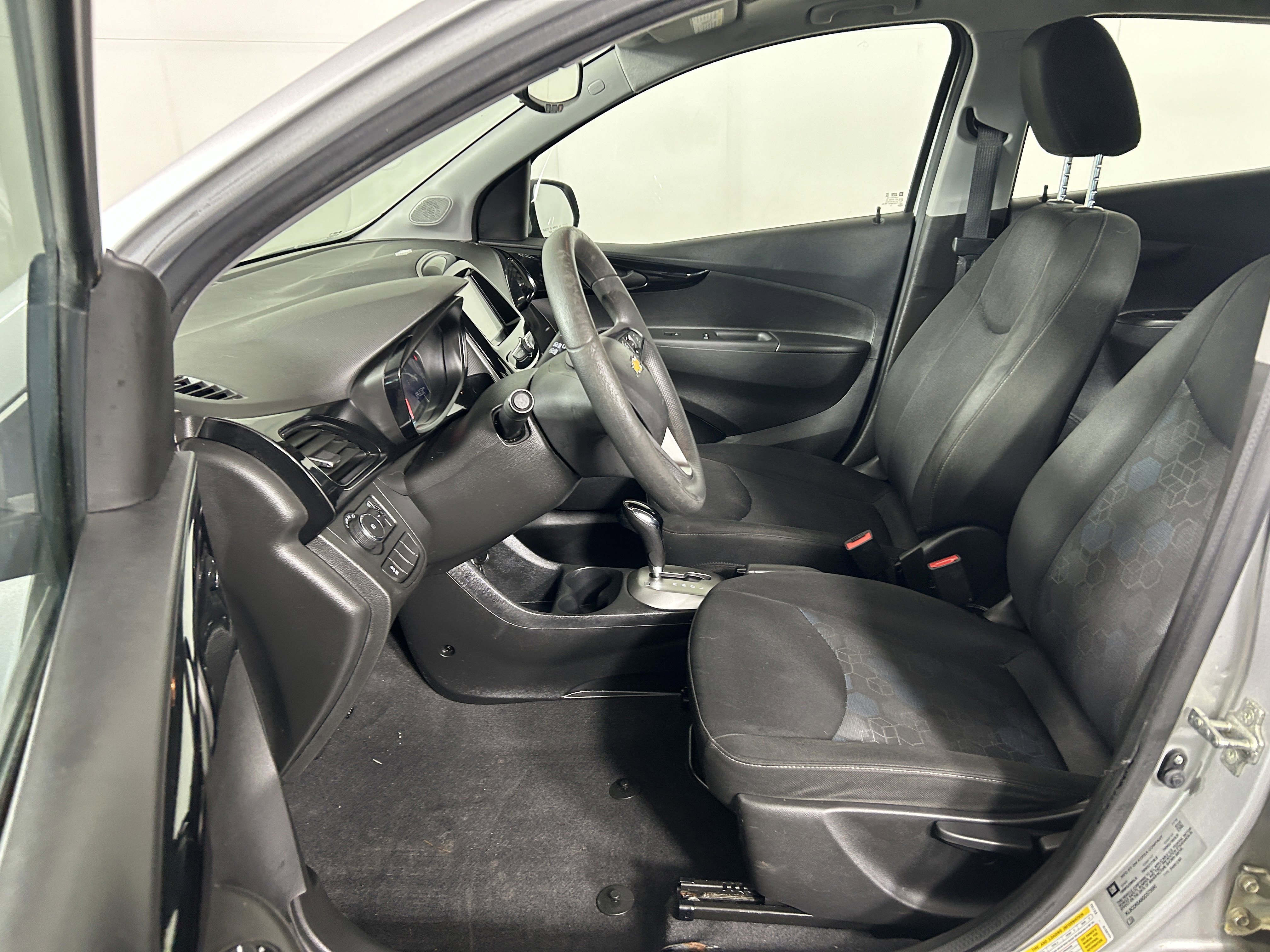 Used 2016 Chevrolet Spark LT image 10