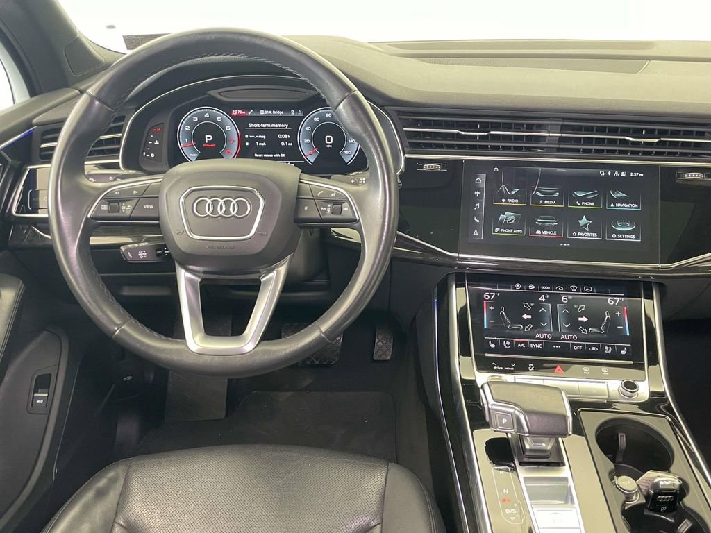 Used 2021 Audi Q7 3.0T Prestige w/ Prestige Package AWD/4WD image 29