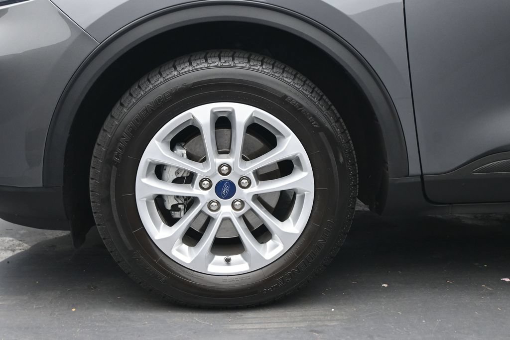Used 2022 Ford Escape S AWD/4WD image 15