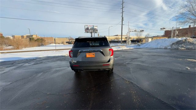 Used 2021 Ford Explorer XLT image 7