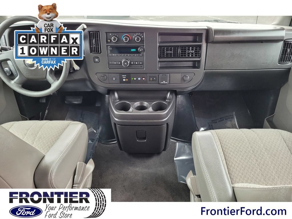 Used 2024 Chevrolet Express 3500 LT w/ LT Preferred Equipment Group RWD image 7