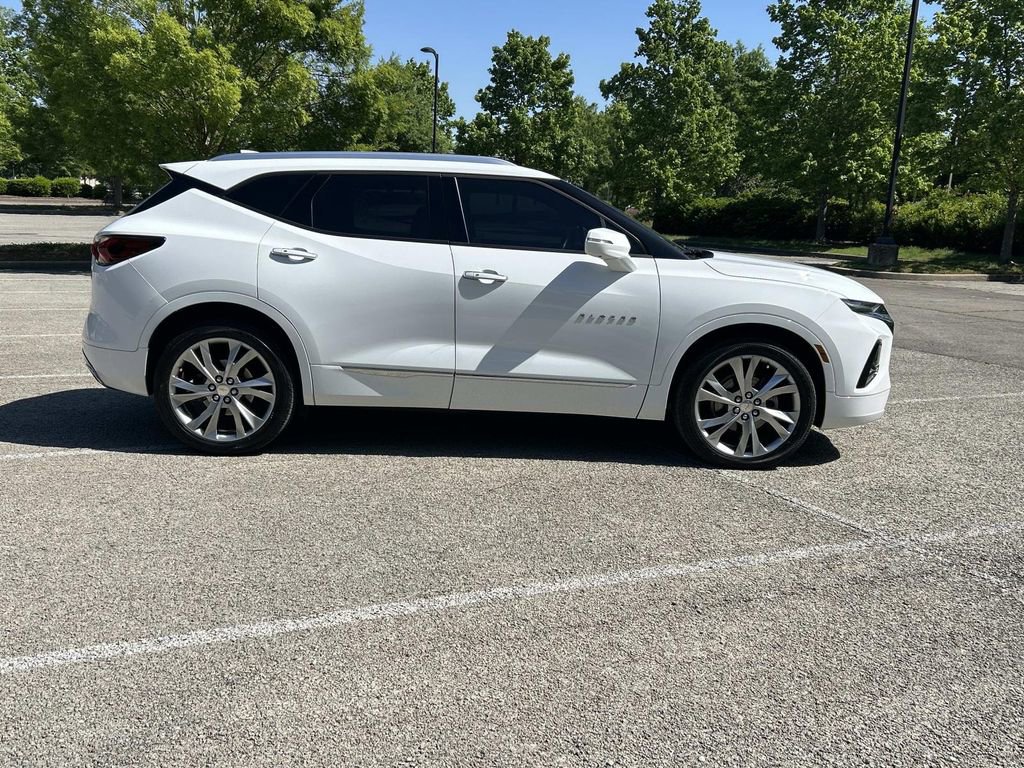 Used 2019 Chevrolet Blazer Premier w/ Sun and Wheels Package AWD/4WD image 8